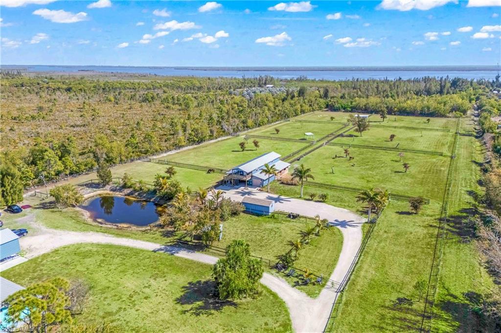 6050 Stringfellow RD