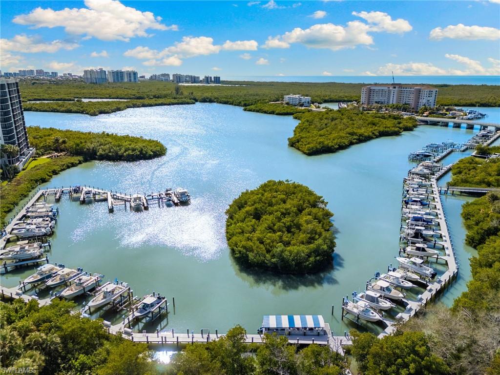 523 Club Side DR # 523 Unit: 2-523