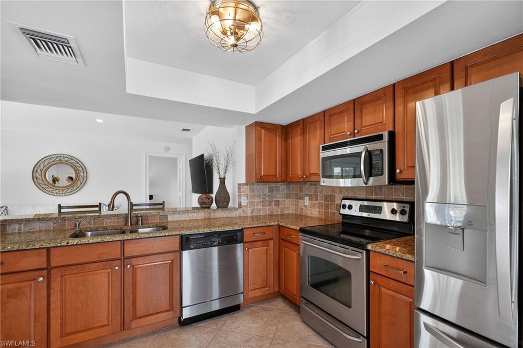 523 Club Side DR # 523 Unit: 2-523