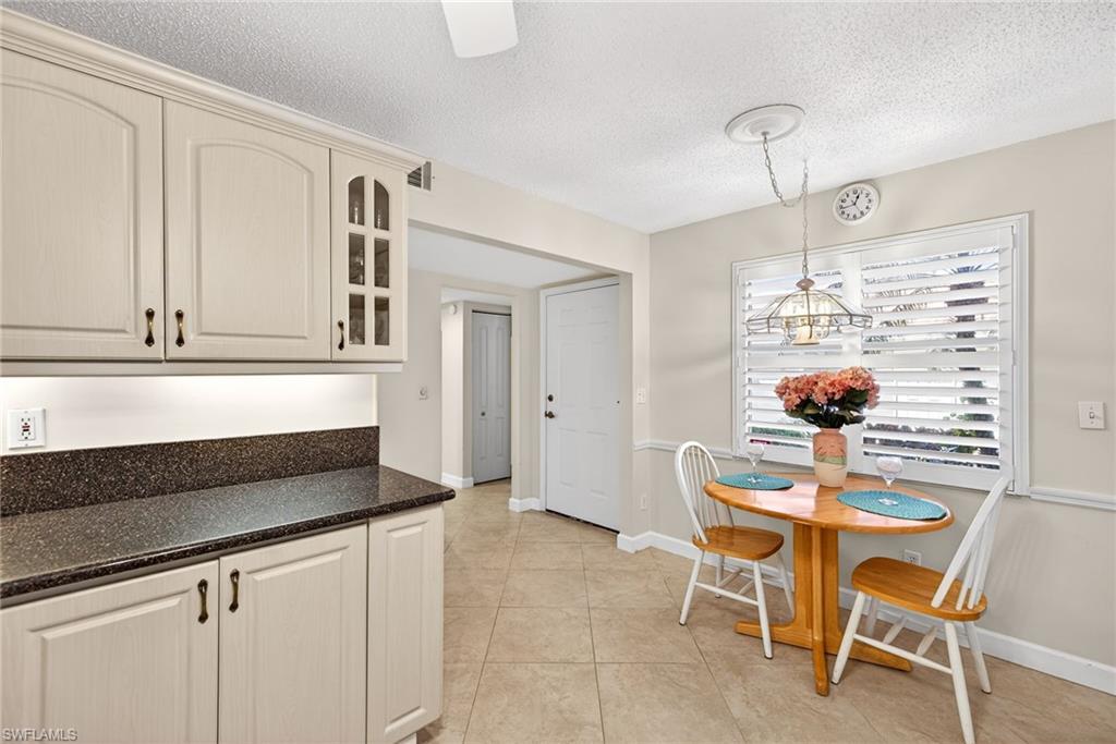 6700 Dennis CIR # A102