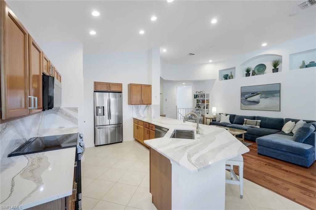 26914 Montego Pointe CT W # 202