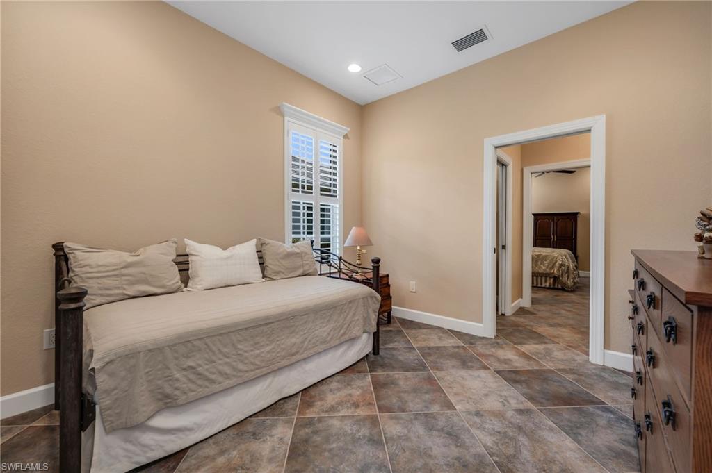 11906 Heather Woods CT