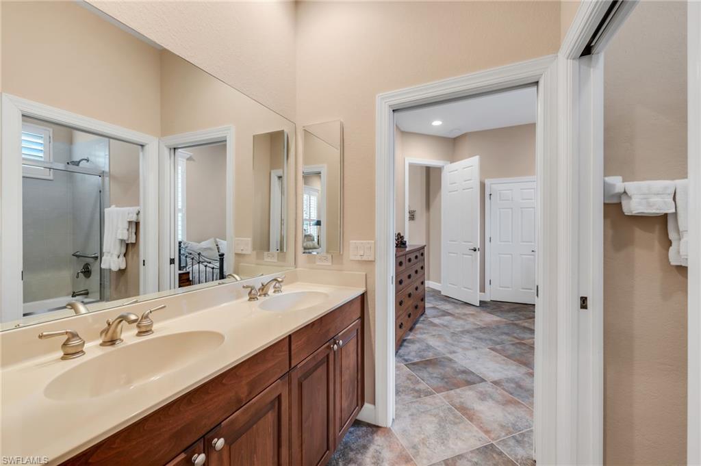 11906 Heather Woods CT