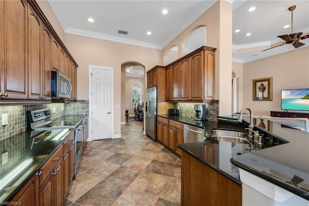 11906 Heather Woods CT