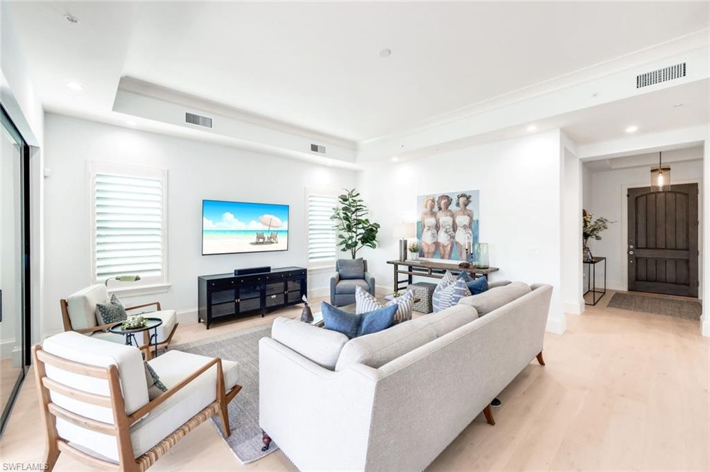 16320 Corsica WAY # 102