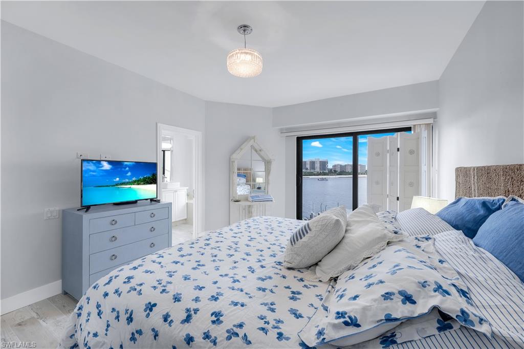 410 La Peninsula BLVD # 410