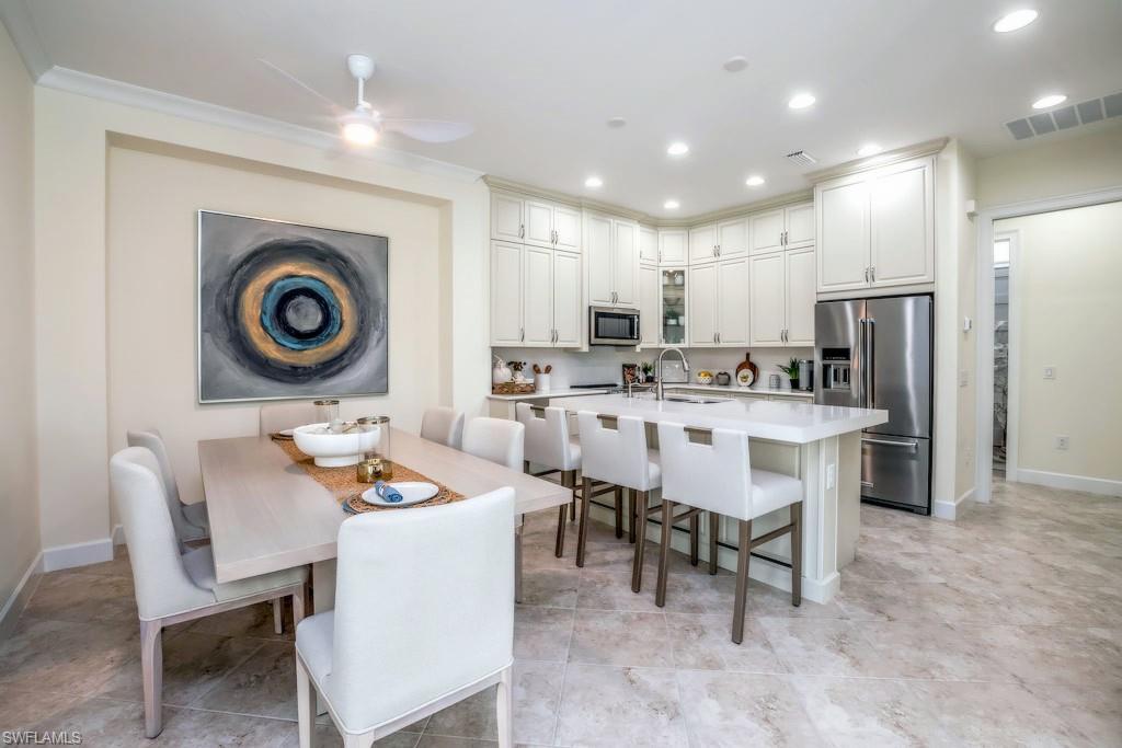 6867 Saona CT