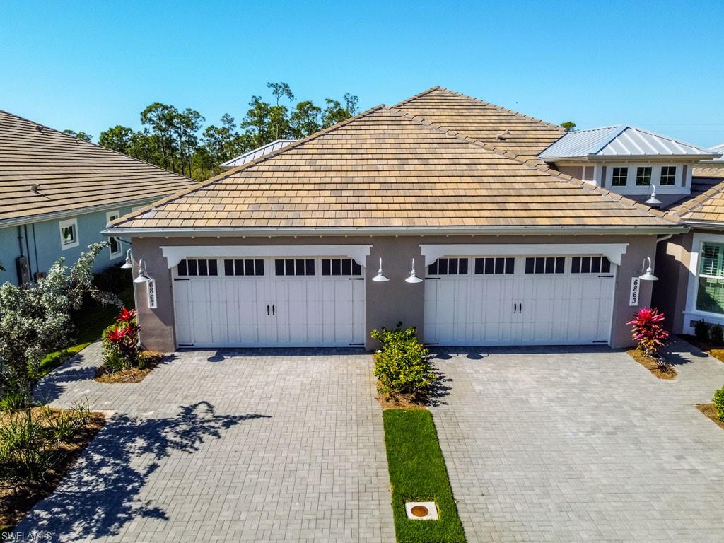 6867 Saona CT