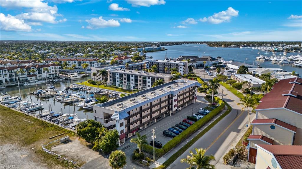 801 River Point DR # 206A