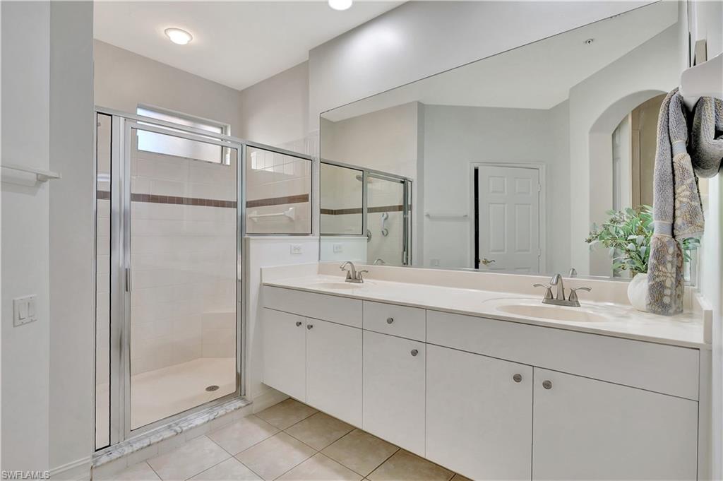 849 Carrick Bend CIR # 102