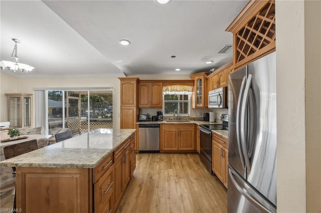 341 Everglades BLVD S