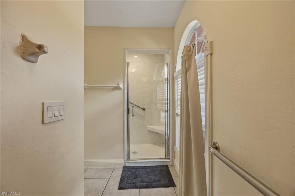 341 Everglades BLVD S