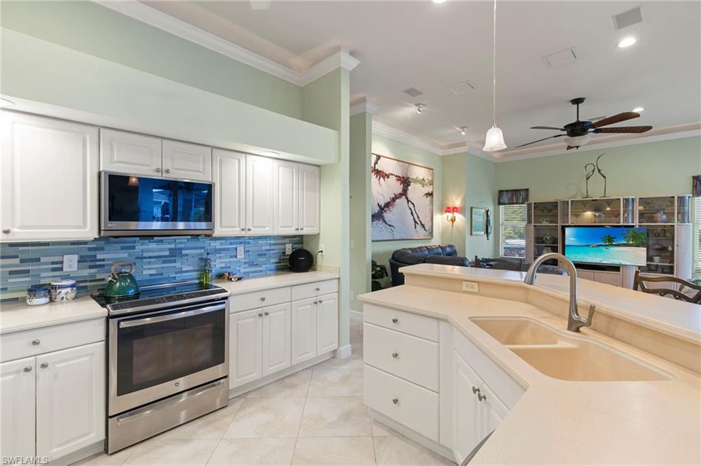 263 Rockhill CT