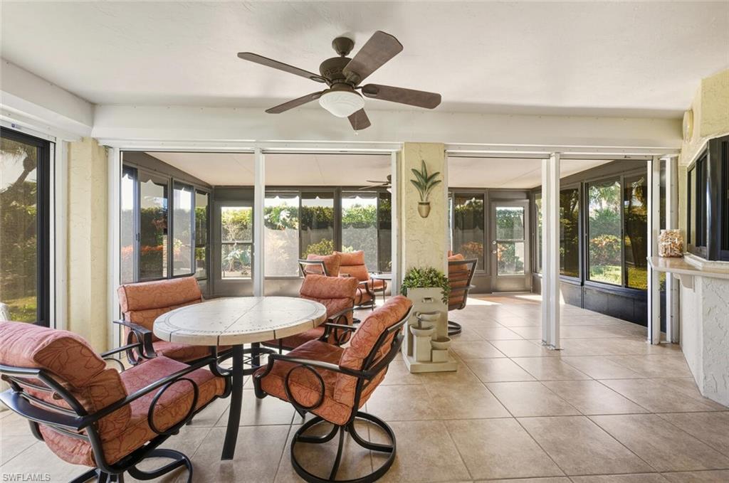 738 Reef Point CIR
