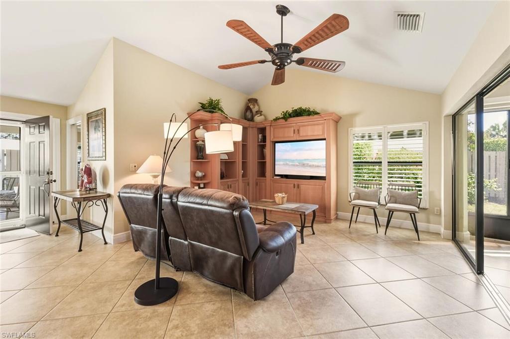 738 Reef Point CIR
