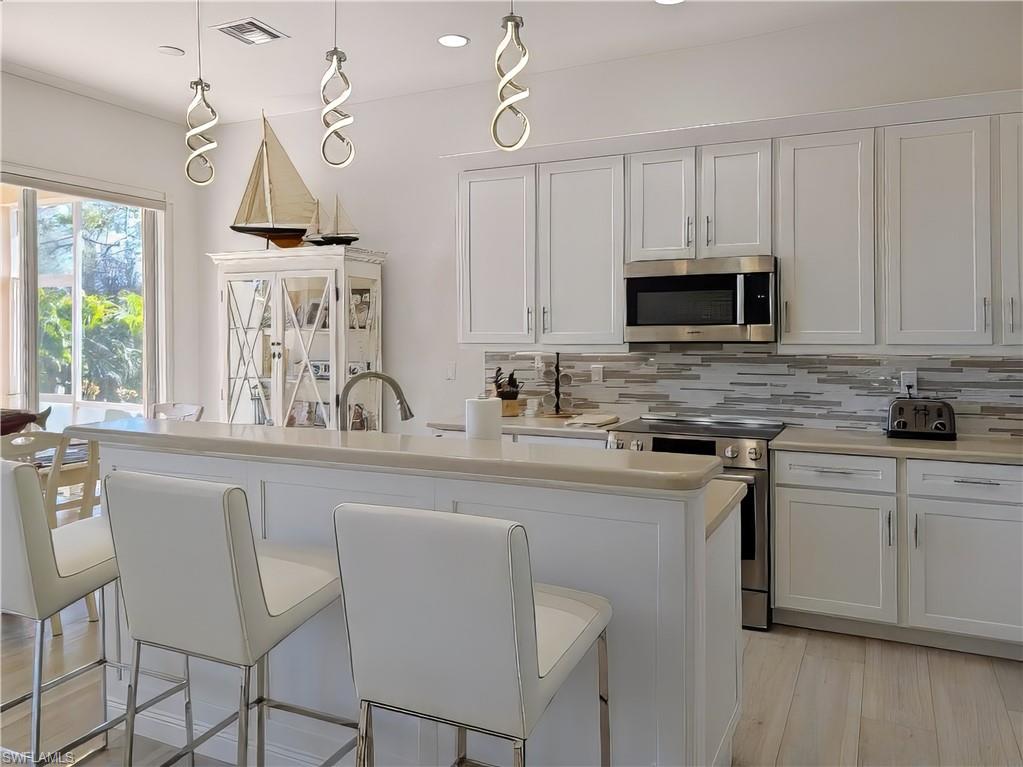 5758 Lago Villaggio WAY
