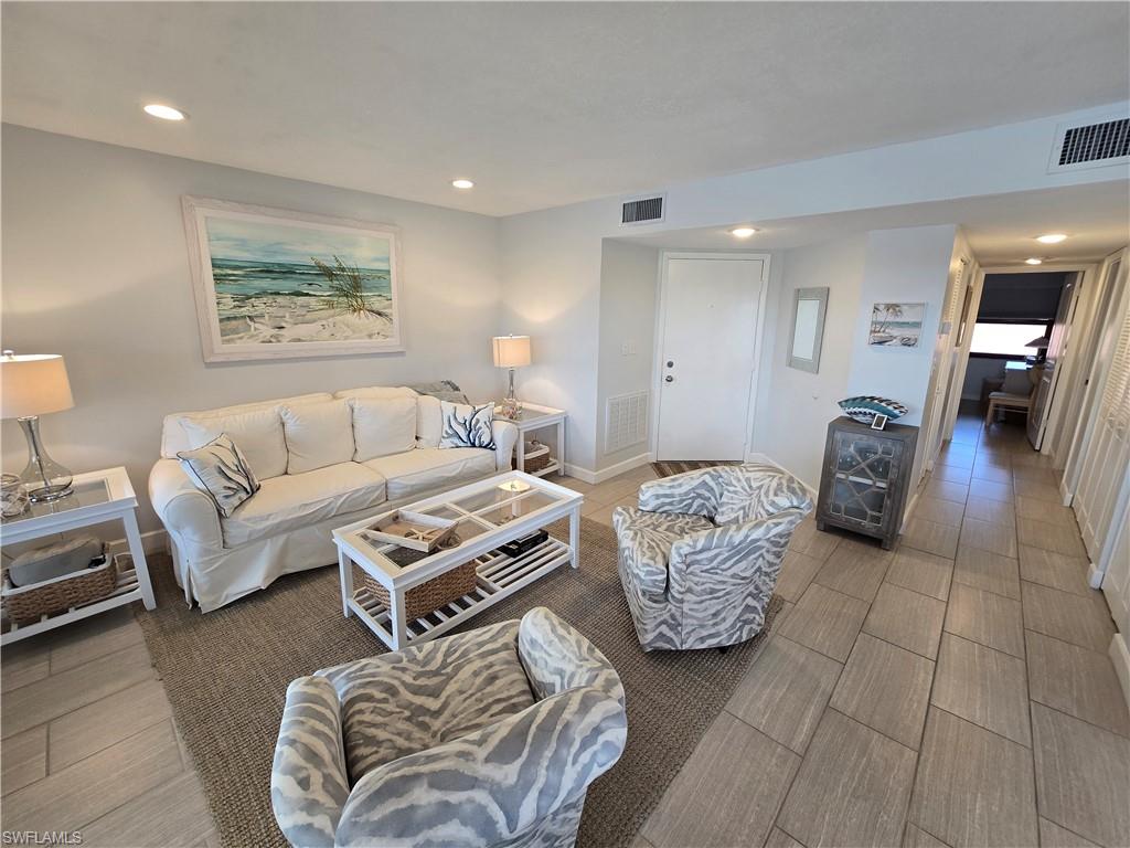 1532 Mainsail DR # 12