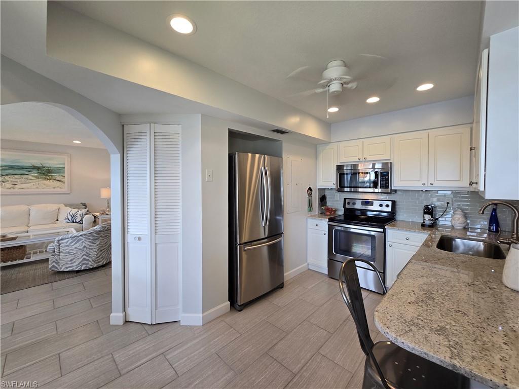 1532 Mainsail DR # 12