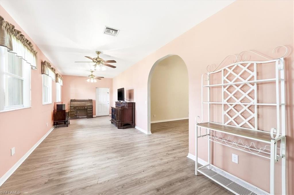 716 Charlemagne BLVD