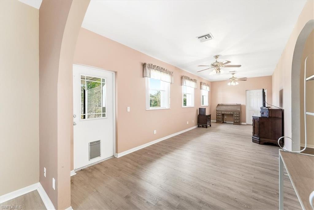 716 Charlemagne BLVD