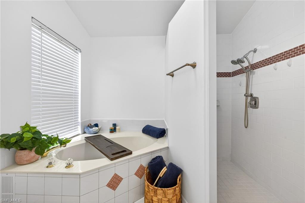 390 Saint Andrews BLVD