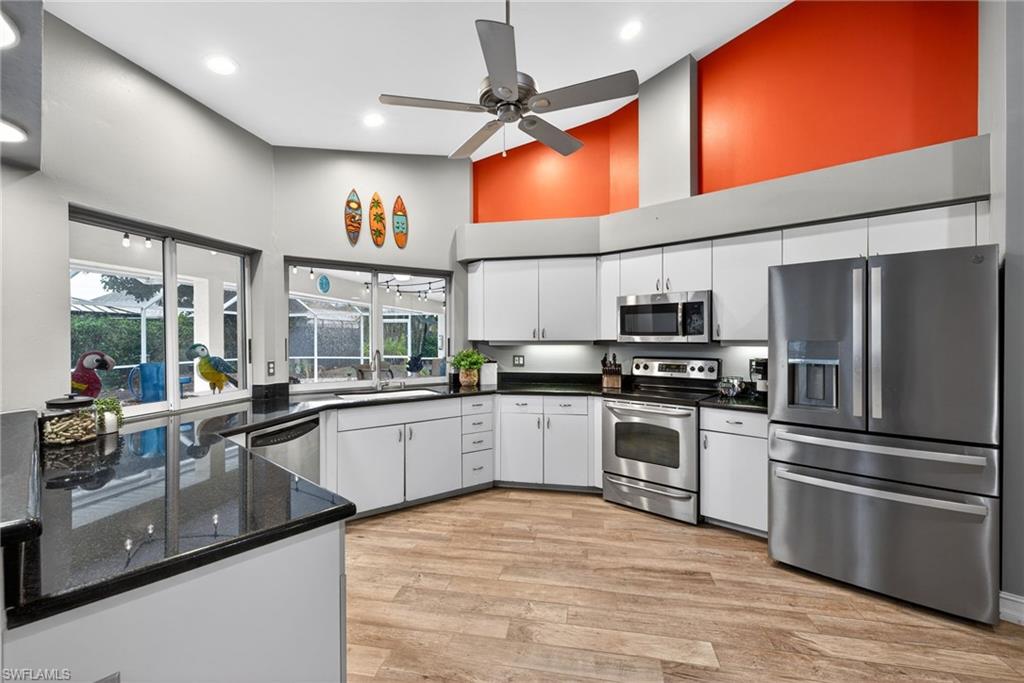 390 Saint Andrews BLVD