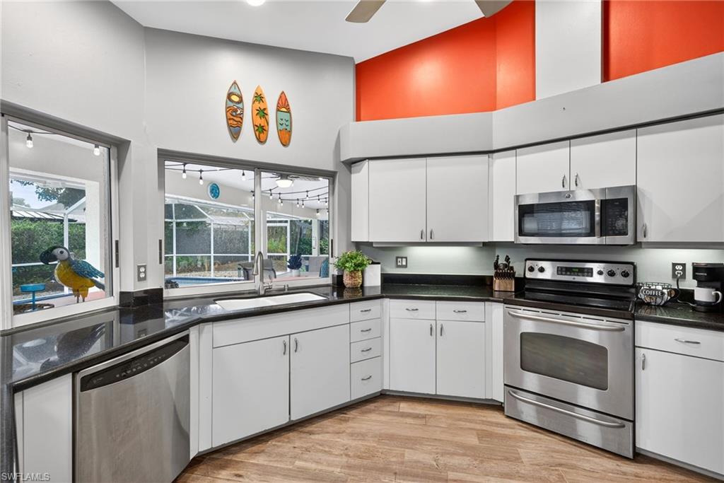 390 Saint Andrews BLVD