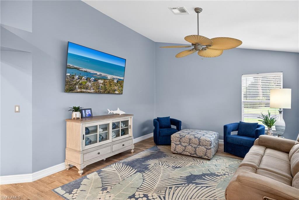 390 Saint Andrews BLVD