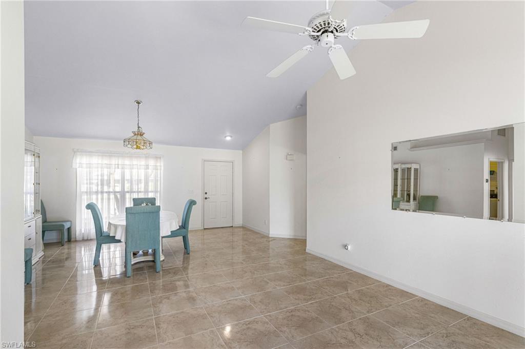 842 Charlemagne BLVD