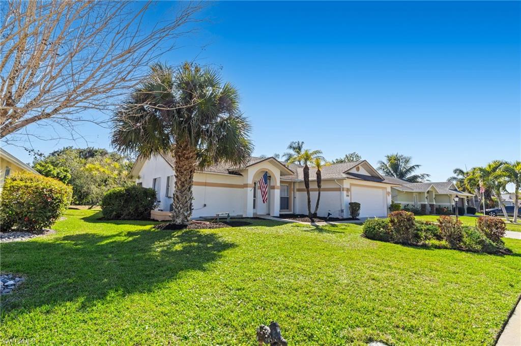 842 Charlemagne BLVD