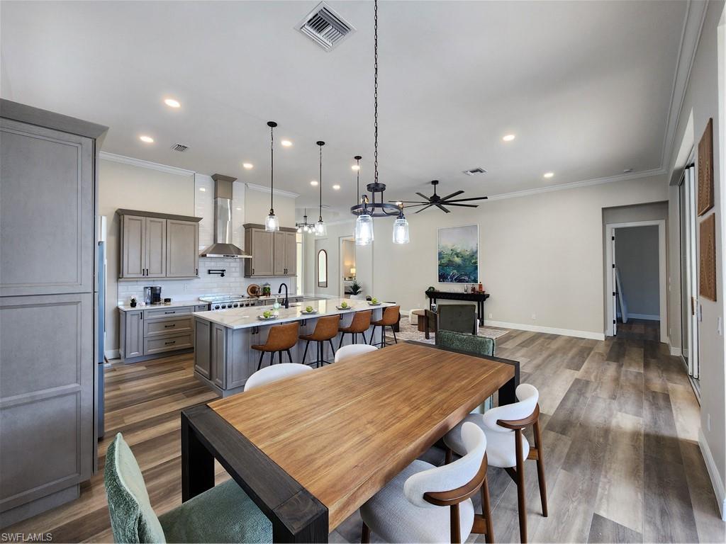 3625 Olde Cottage LN