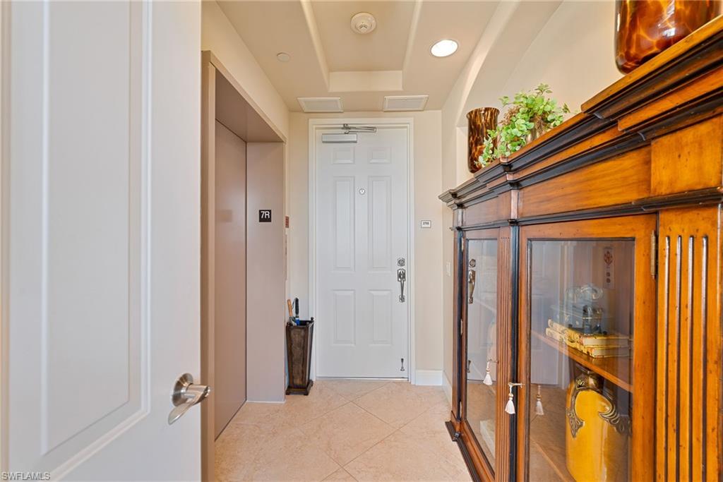 580 El Camino Real # 3705