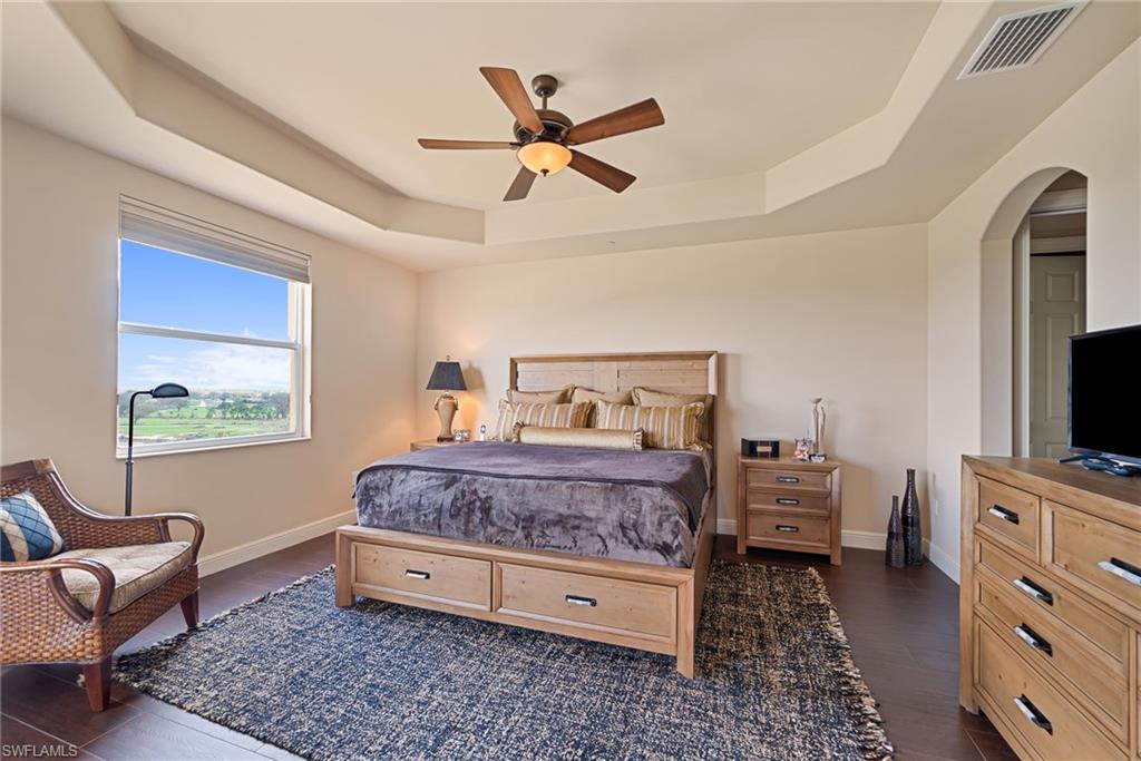 580 El Camino Real # 3705