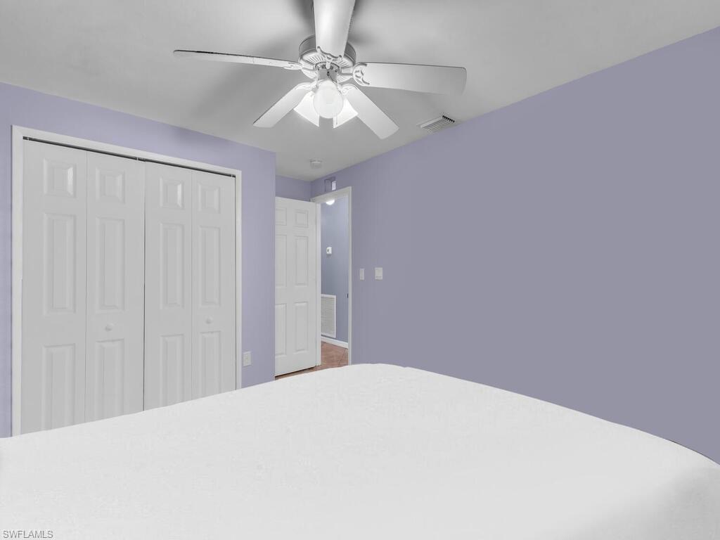 4913 4913 22ND PL SW