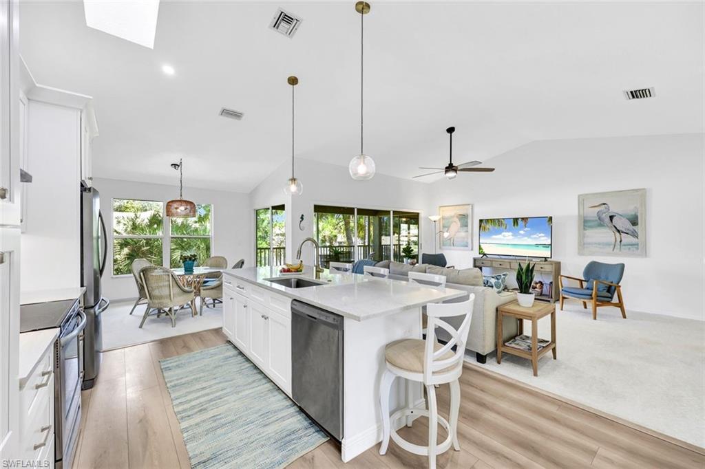 314 Emerald Bay CIR # I5