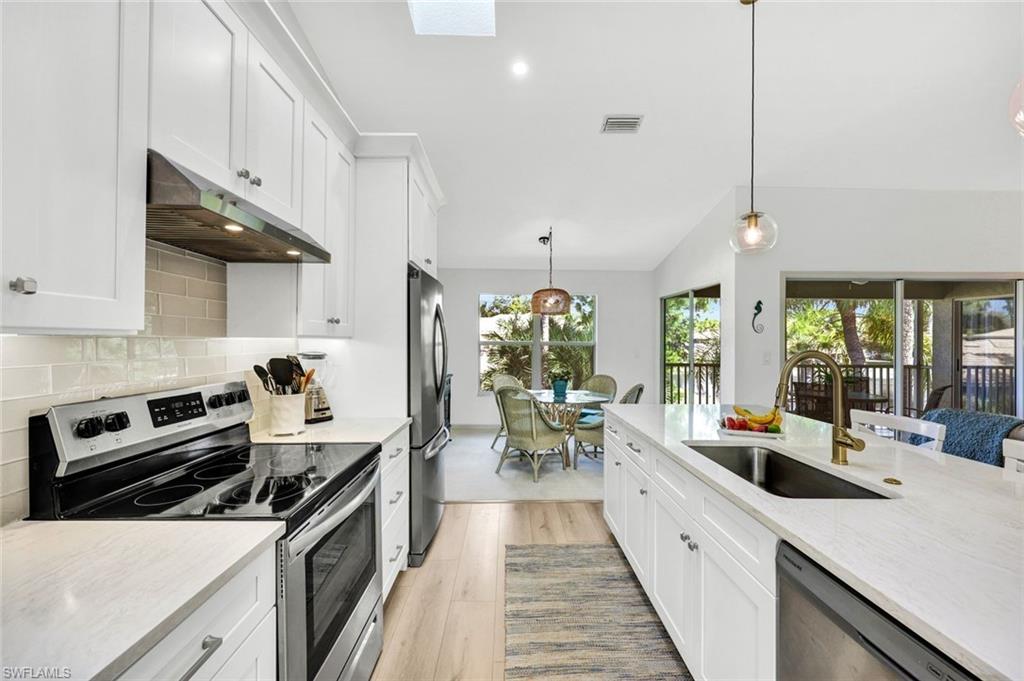 314 Emerald Bay CIR # I5