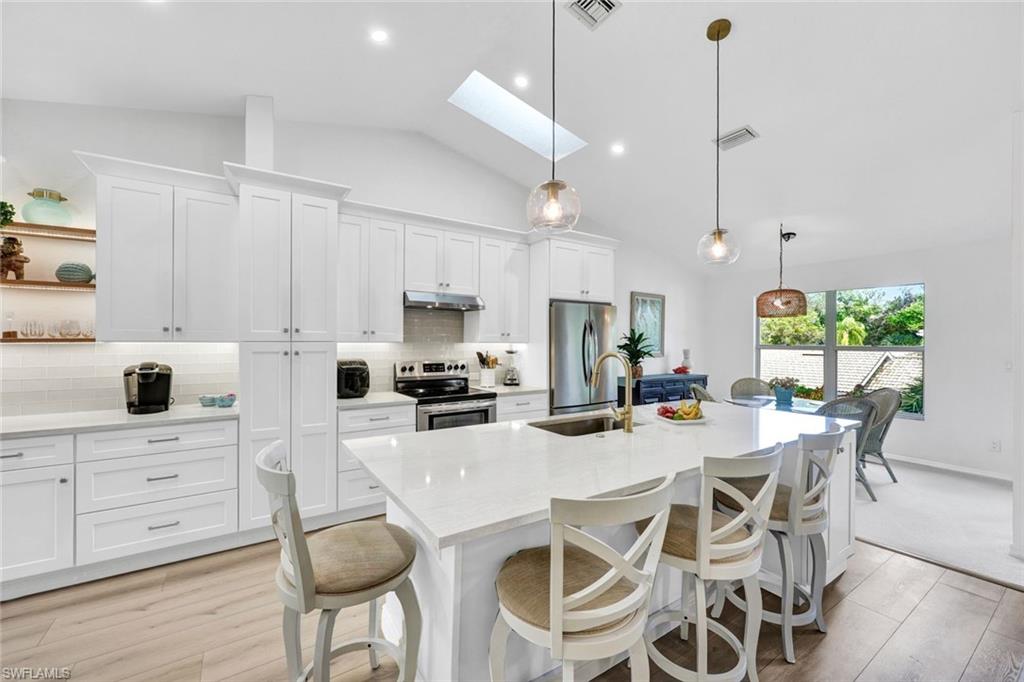 314 Emerald Bay CIR # I5