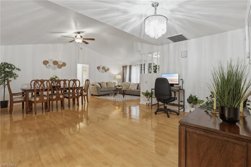 219 SE 16th TER