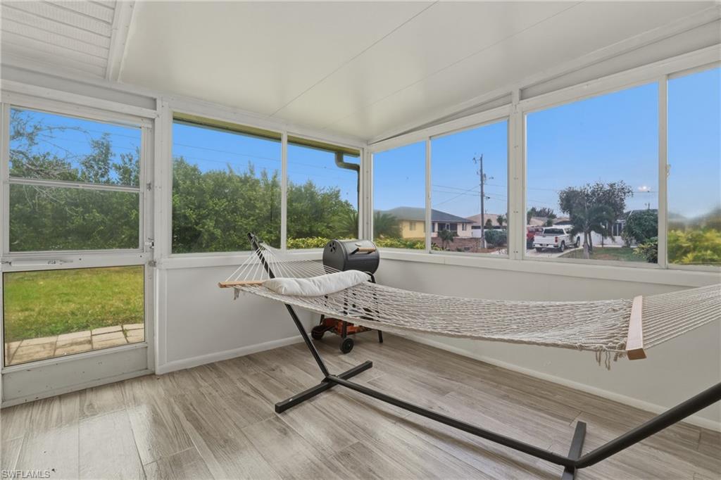 219 SE 16th TER