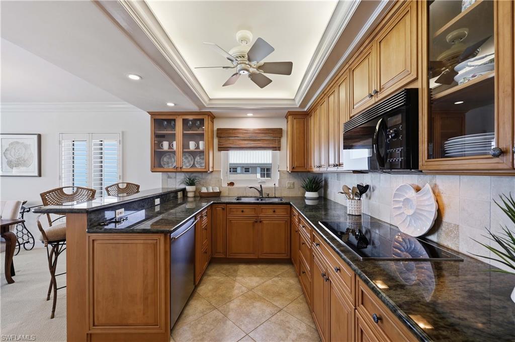 2885 Gulf Shore BLVD N 801