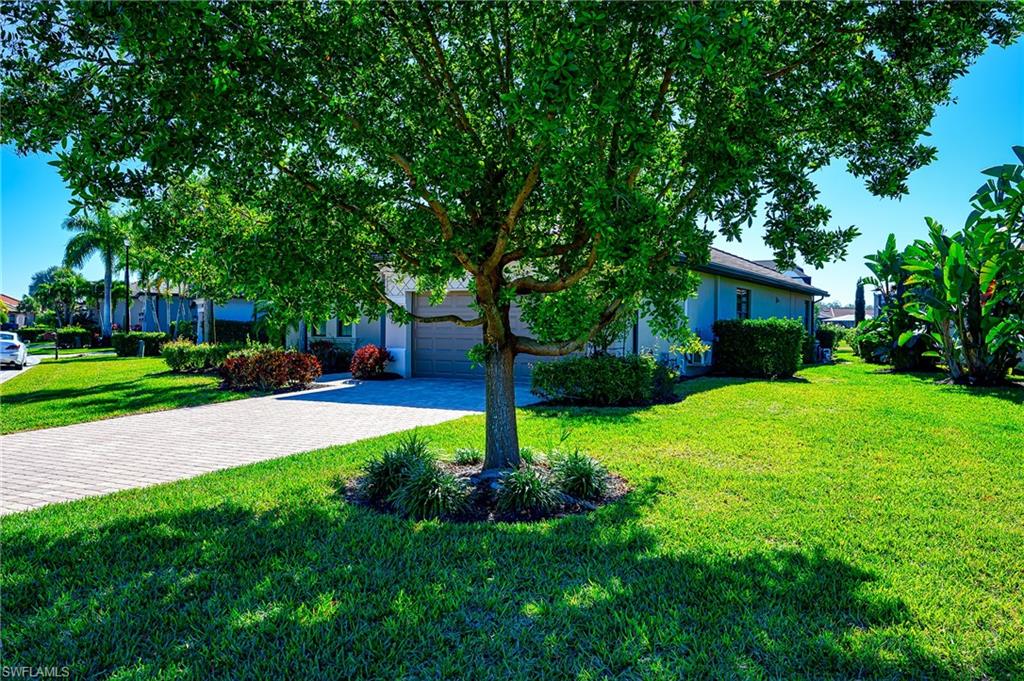 10505 Valencia Lakes DR