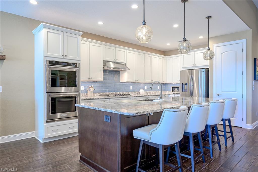 10505 Valencia Lakes DR