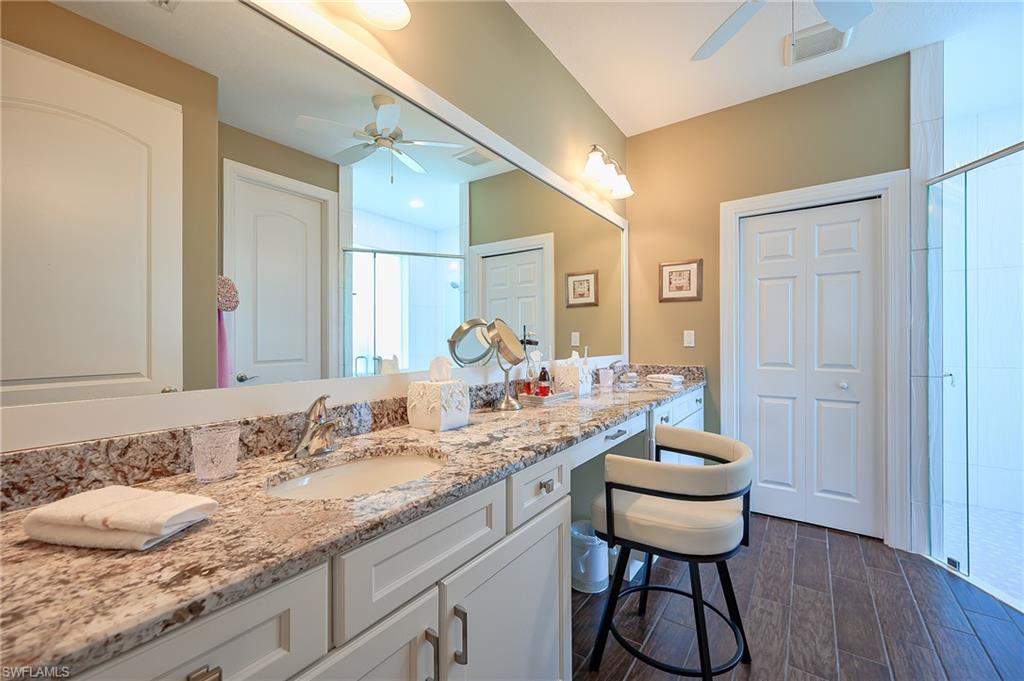 10505 Valencia Lakes DR