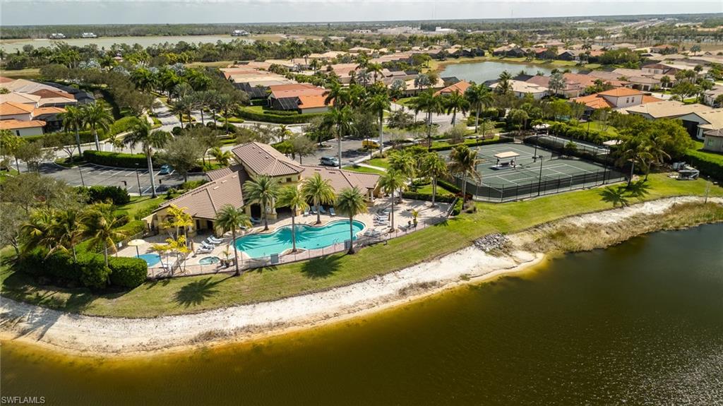 10505 Valencia Lakes DR