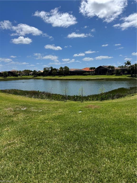 10505 Valencia Lakes DR