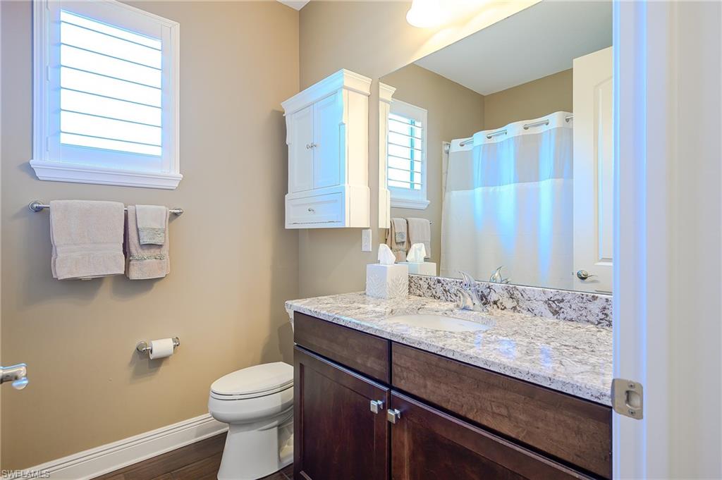 10505 Valencia Lakes DR