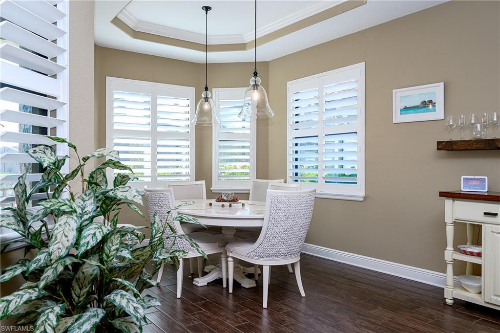 10505 Valencia Lakes DR