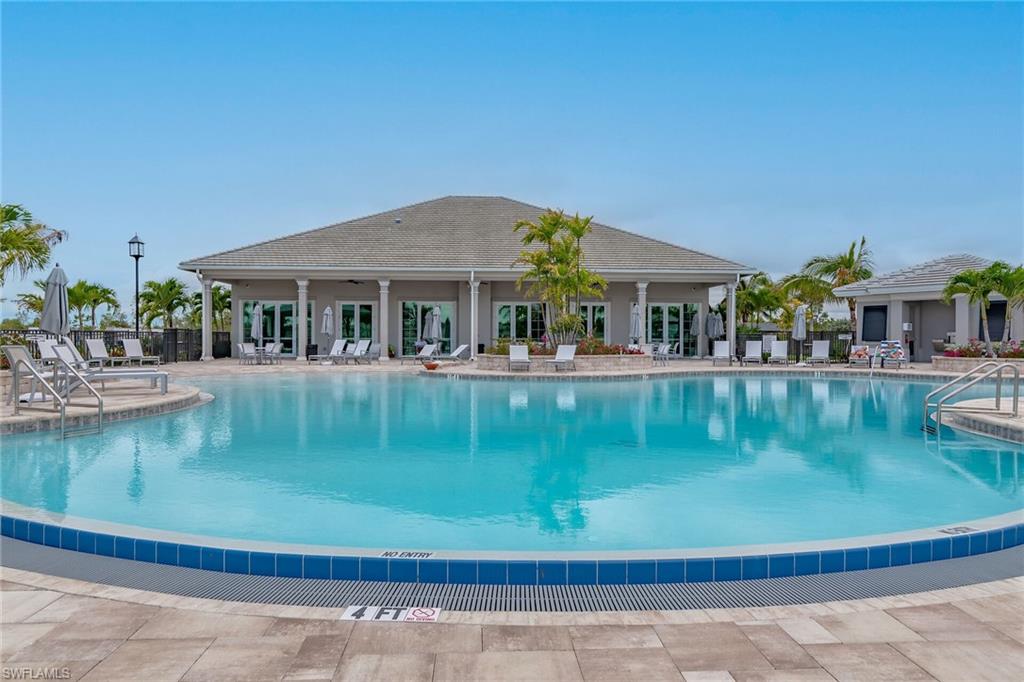 238 Indies DR E # 202