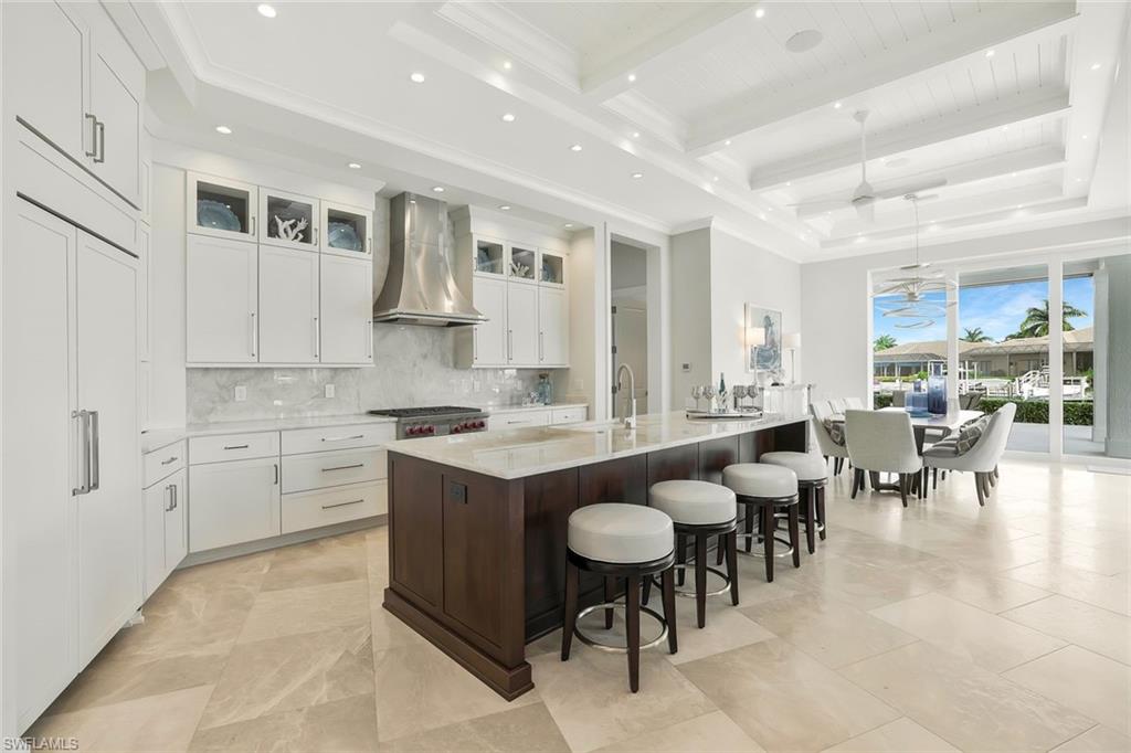689 Pelican CT