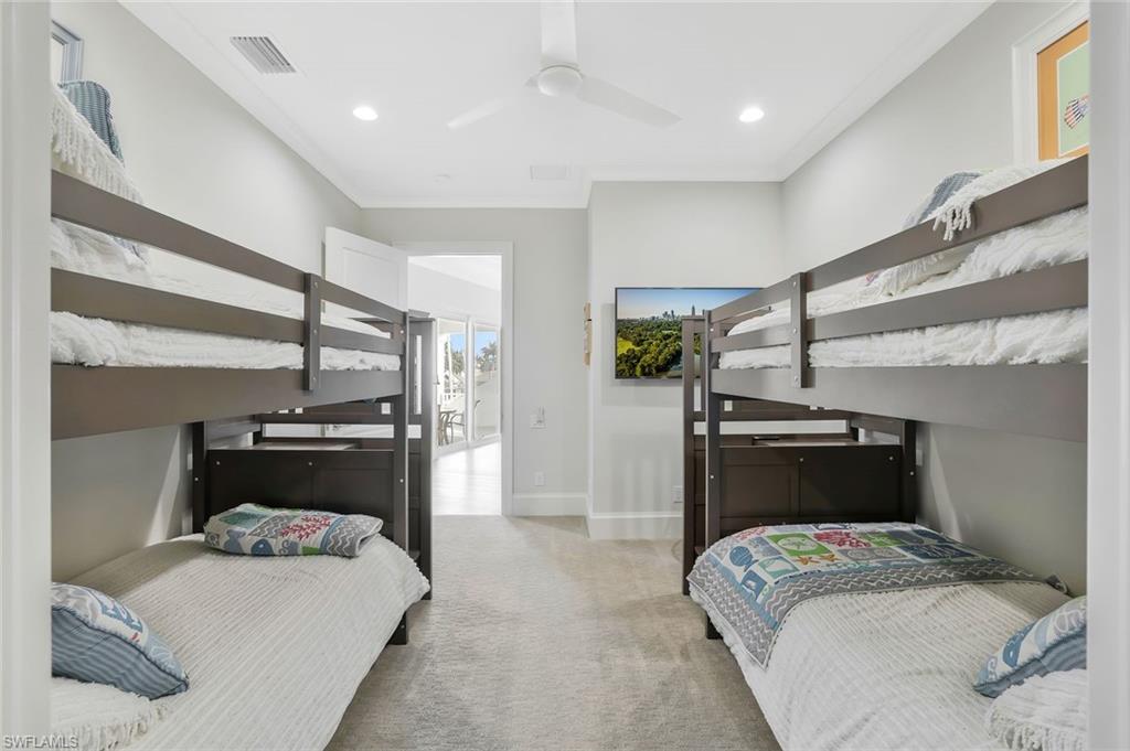 689 Pelican CT